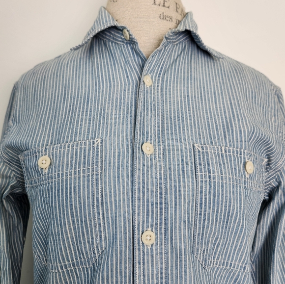Stripe Cotton Buttondown Shirt - Picture 7 of 13